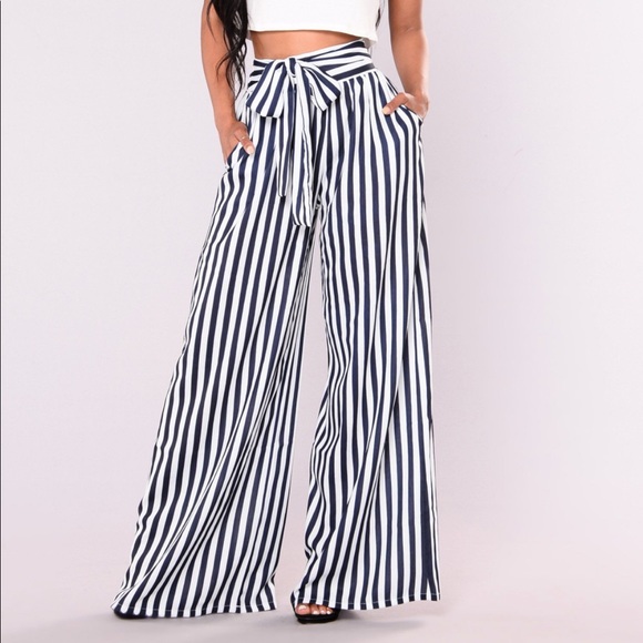 Fashion Nova Pants - Striped Pants